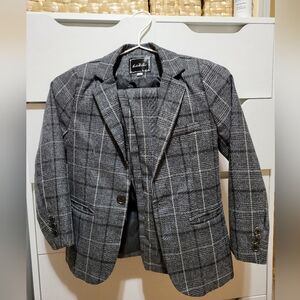 Boys dress suit (Blazer, pants)